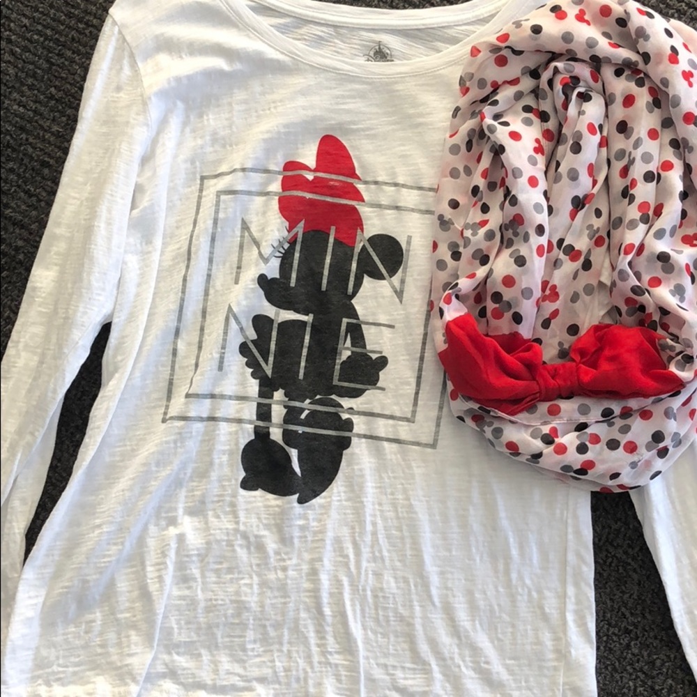 Disney Minnie Mouse longsleeve with infinity scarf